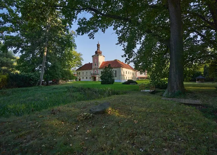 Gæstehus Zamek Lesany Netvořice