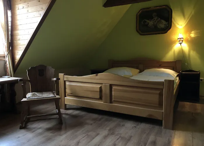 Vendégház Zámek Lešany 3*