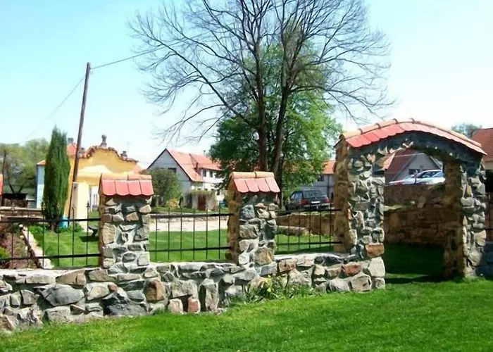 Vendégház Zámek Lešany 3*